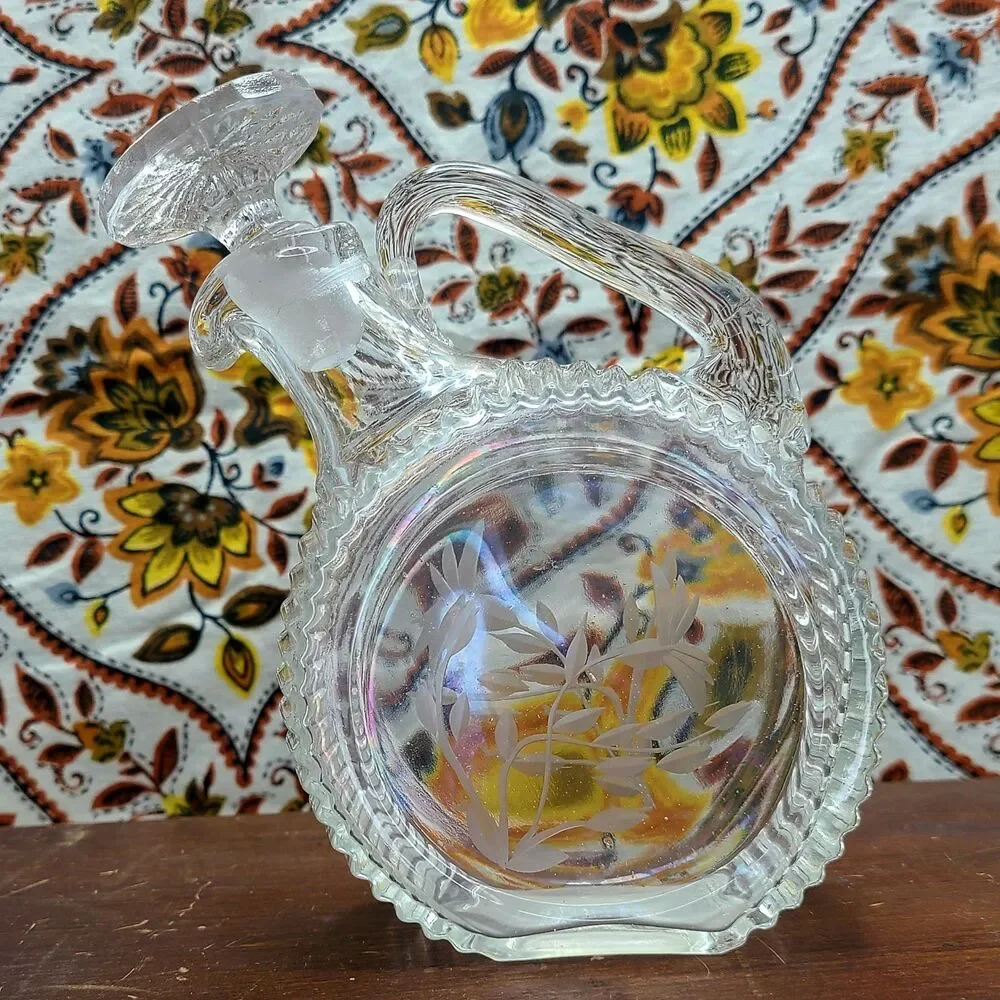 Vintage Etched Floral Glass Decanter Ornate Stopper Vanity Display Home Decor - Picture 3 of 8
